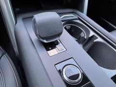 Land Rover Discovery 360PS Dynamic SE - ფოტო 11