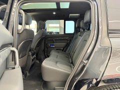 Land Rover Defender 110 3.0T P400 X-Dynamic HSE - ფოტო 16