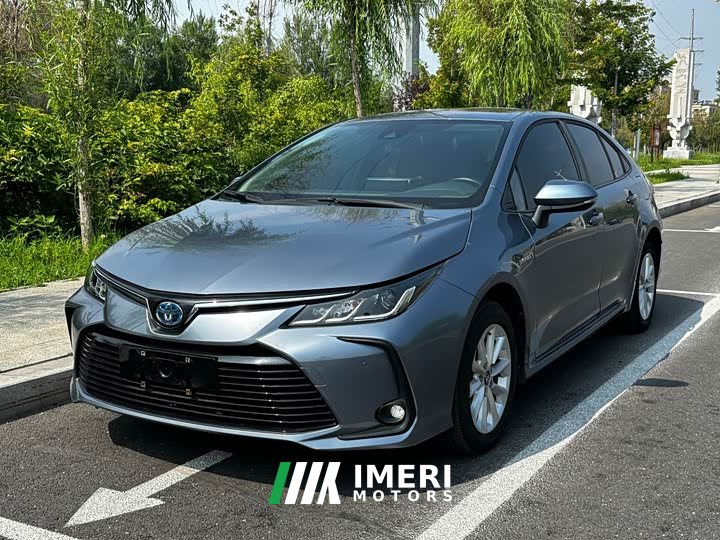 Toyota Corolla 1.8L Hybrid Smart Dual Engine Pioneer Edition