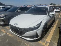 Mercedes-Benz Elantra 1.5L CVT GLS Advanced - ფოტო 1