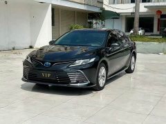 Toyota Camry Hybrid Luxury - ფოტო 3