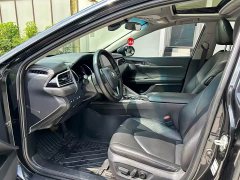 Toyota Camry Hybrid Luxury - ფოტო 4