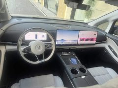 Voyah Lantu Dreamchaser PHEV AWD Excellence Kunpeng Edition - ფოტო 6