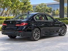 BMW 5 Series Facelift 525Li M Sport Package - ფოტო 8