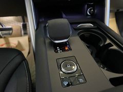 Land Rover Discovery 360PS R-Dynamic SE - ფოტო 11