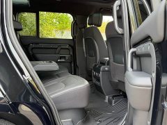 Land Rover Defender 110 3.0T P400 X-Dynamic HSE - ფოტო 17
