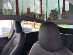 Tesla Model Y Rear-Wheel Drive - ფოტო 17