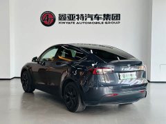 Tesla Model Y Rear-Wheel Drive - ფოტო 5