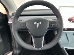 Tesla Model Y Rear-Wheel Drive - ფოტო 8