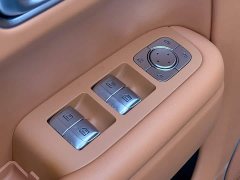 Li Auto L8 Pro - ფოტო 12