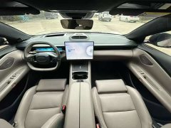Zeekr Geely Zeekr Z10 95kWh 702km AWD Intelligent Driving Ultra - ფოტო 6