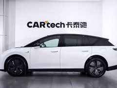 Li Auto i6 2025 Two-Wheel Drive Standard - ფოტო 3