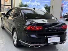 Volkswagen Magotan 2 Million Units Celebration Edition 280TSI DSG Comfort - ფოტო 8