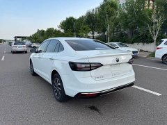 Volkswagen Lavida Sharp 1.5L Automatic New Vision Edition - ფოტო 5