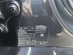 Tesla Model Y Rear-Wheel Drive - ფოტო 11