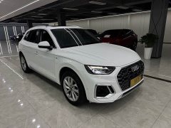 Audi Q5L Facelift 40T Luxury Sport - ფოტო 3