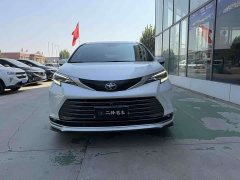 Toyota Sienna 2023 2.5L Hybrid Premium Edition - ფოტო 2