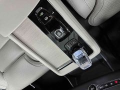 Volvo XC90 Plug-in Hybrid T8 Inscription Luxury 7-Seater - ფოტო 14