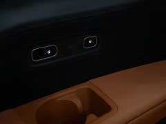 Li Auto L8 Max Intelligent Refresh Edition - ფოტო 18