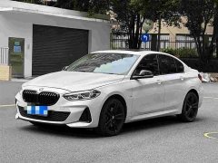 BMW 1 Series 125i M Sport Night Edition - ფოტო 1