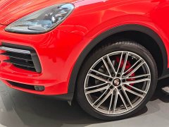 Porsche 2019 Cayenne Coupe 3.0T - ფოტო 3