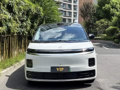 Leapmotor D99 Pure Electric 700 Smart Premium Edition - ფოტო 2
