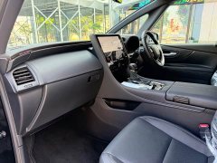 Toyota Alphard Hybrid 2.5L Premium Gold Edition - ფოტო 15