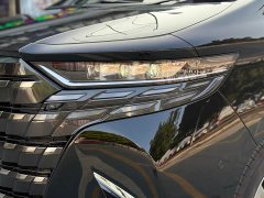 Toyota Alphard Hybrid 2.5L Premium Gold Edition - ფოტო 17