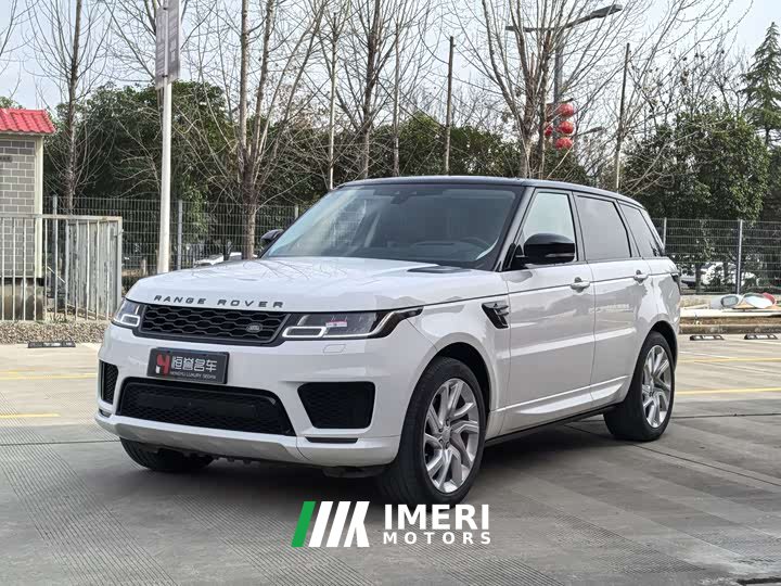 Land Rover Range Rover Sport 3.0 L6 HSE DYNAMIC