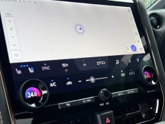 Toyota Alphard 2024 Hybrid 2.5L Premium Edition - ფოტო 20
