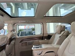 Mercedes-Benz V-Class 2021 V 260 L Long Wheelbase Luxury Edition - ფოტო 5