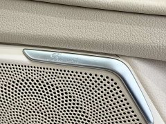 Mercedes-Benz V-Class 2021 V 260 L Long Wheelbase Luxury Edition - ფოტო 8