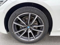 BMW 3 Series 325Li M Sport Package - ფოტო 14