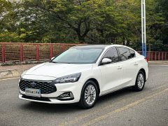 Ford Focus 2021 Sedan EcoBoost 180 Automatic Trend - ფოტო 1