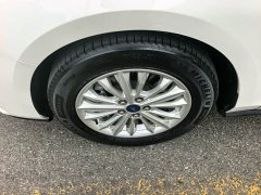 Ford Focus 2021 Sedan EcoBoost 180 Automatic Trend - ფოტო 12