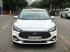 Ford Focus 2021 Sedan EcoBoost 180 Automatic Trend - ფოტო 2