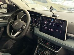 Volkswagen Touareg 300TSI Two-Wheel Drive Full Moon Edition - ფოტო 8