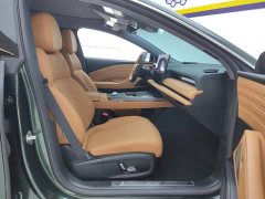 Geely Galaxy Xingyao 8 130km EM-i Premium Edition - ფოტო 8
