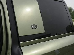 Land Rover Defender 110 3.0T P400 X-DYNAMIC HSE - ფოტო 14