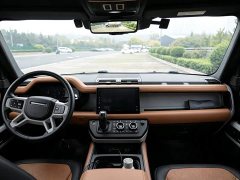 Land Rover Defender 110 3.0T P400 X-DYNAMIC HSE - ფოტო 15