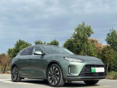AITO M5 Extended Range RWD Standard - ფოტო 3
