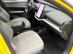Volvo EX30 2025 Rear-Wheel Drive Extended Range Ultra - ფოტო 19