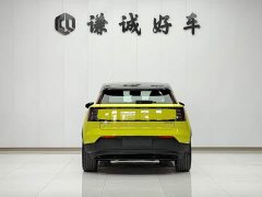 Volvo EX30 2025 Rear-Wheel Drive Extended Range Ultra - ფოტო 6