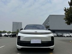 Li Auto Ideal L8 Air - ფოტო 2
