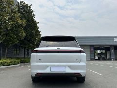 Li Auto Ideal L8 Air - ფოტო 5