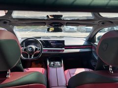 BMW 5 Series 530Li Luxury M Sport Package - ფოტო 10