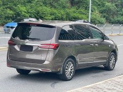 Buick GL8 Land Business Class 652T Luxury - ფოტო 4
