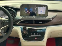 Buick GL8 Land Business Class 652T Luxury - ფოტო 8