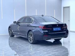 BMW 5 Series 525Li M Sport Package - ფოტო 15