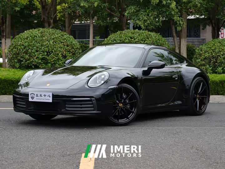 Porsche 911 Carrera 4 3.0T